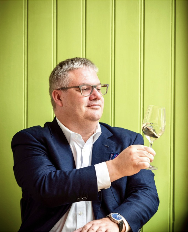 Selection Schwander background image